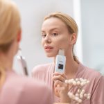 Peeling kawitacyjny – domowy sposób na dogłębne oczyszczenie skóry